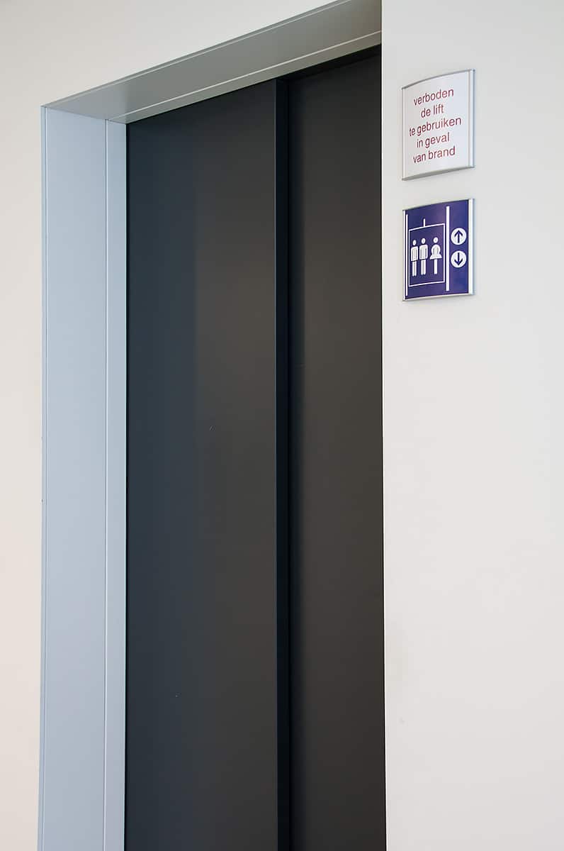 Binnensignalisatie - Bibliotheek Bist - Wilrijk - Sign & Display