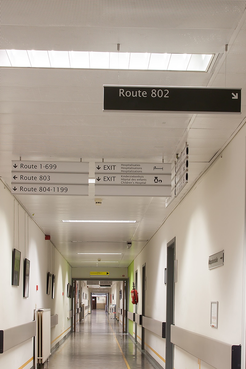 Signalisatie - Universitair Ziekenhuis (UZ Brussel) - Sign & Display